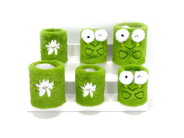 Wholesale Custom Fun Green Plush Pen Holder – Cute Frog & Flower Design - Image 3